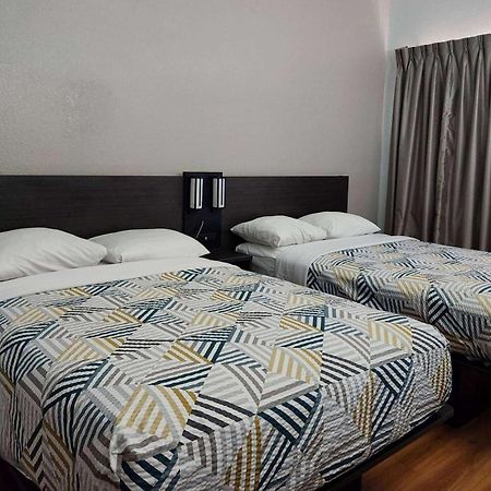 מלון Baymont By Wyndham San Antonio Airport מראה חיצוני תמונה