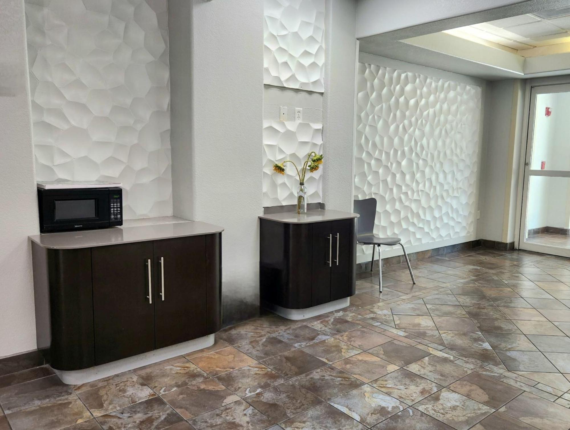 מלון Baymont By Wyndham San Antonio Airport מראה חיצוני תמונה