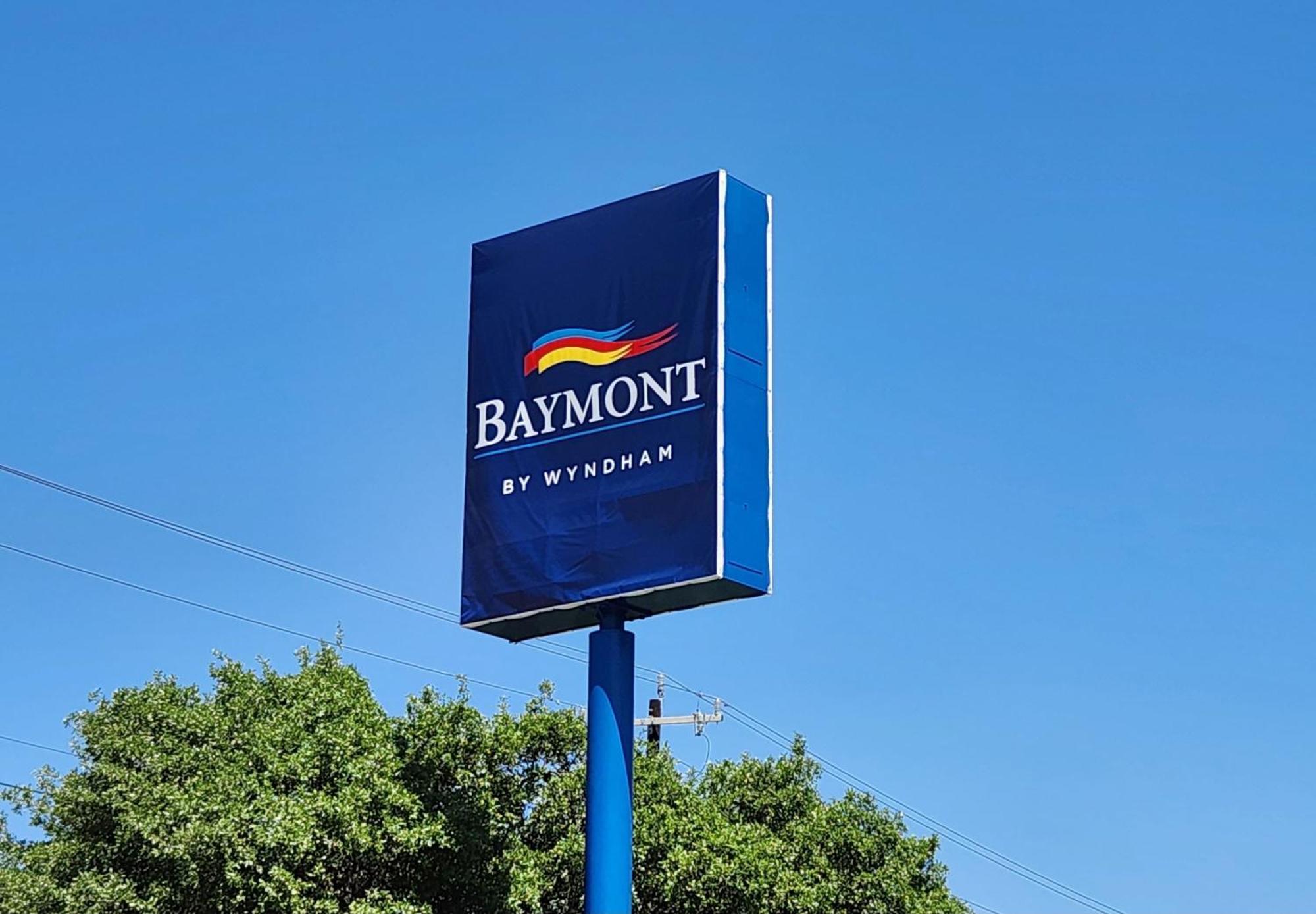מלון Baymont By Wyndham San Antonio Airport מראה חיצוני תמונה