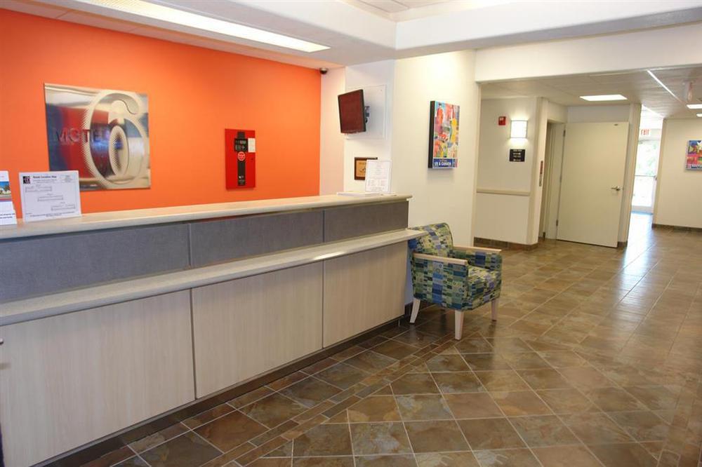 מלון Baymont By Wyndham San Antonio Airport מראה פנימי תמונה